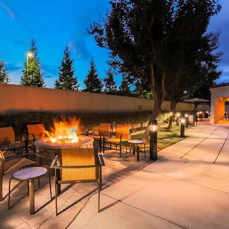 Отель Courtyard By Marriott San Jose South/Морган Хилл Экстерьер фото